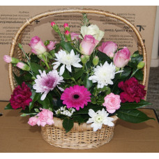 Flower Arrangement Roses & Chrysanthemum